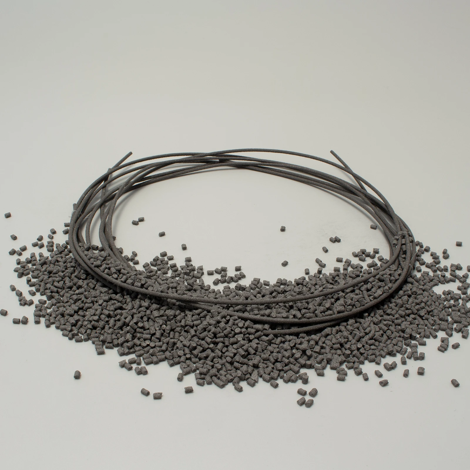 PA12 (Polyamide 12) tungsten powder filled | Compound for FFF and FGF 3D printing | High density | Antistatic | Low moisture absorption | Chemically resistant